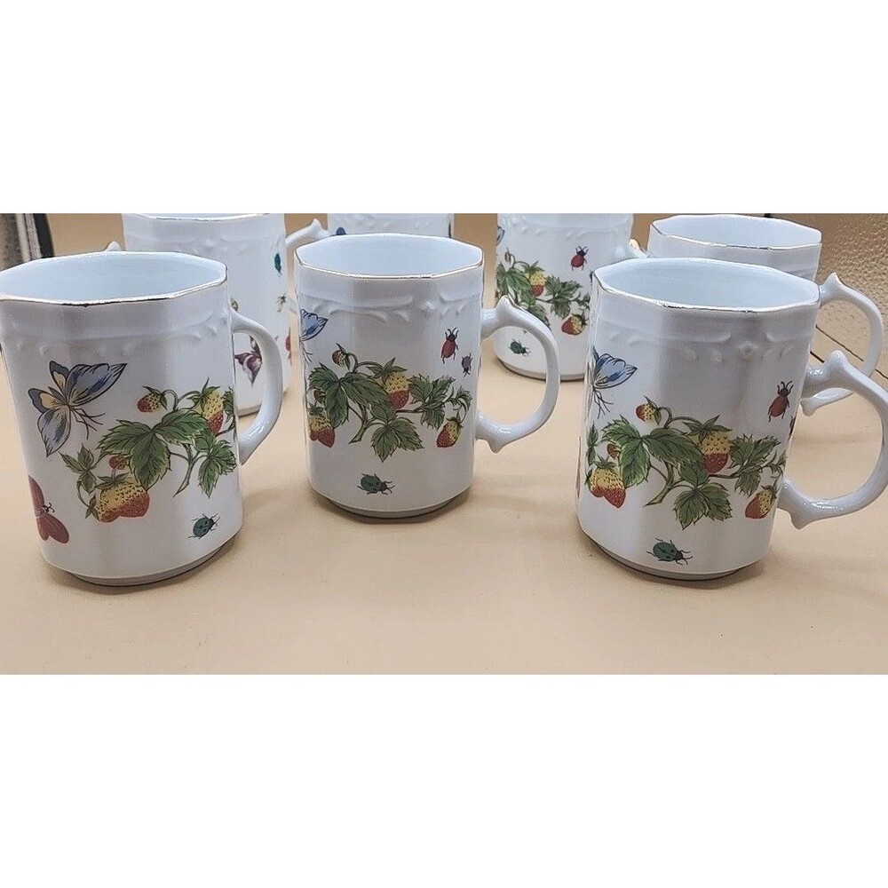 Strawberry Butterfly Bug Mugs Porcelain 4 Pcs Gold Japan MCM House of Ardalt